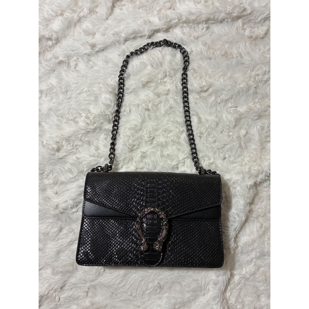 Mermaid Medallion Black Faux Snakeskin Crossbody Bag Spur Chained‎ Shoulder Bag